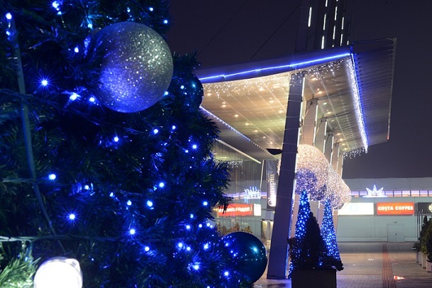 Světelný řetěz LEDPLR-240 modrá/čk 24m, 240 LED