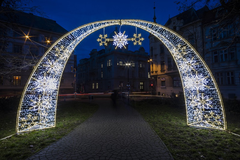 Brána s vločkami 3D - N43/19 - 435 x 756 cm
