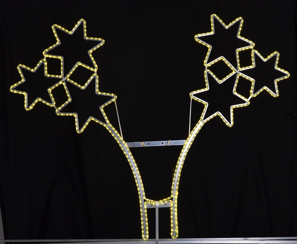 Světelný dekor 2 trsy tří hvězd mezi lucerny LED 1482 - 148 x 185 cm