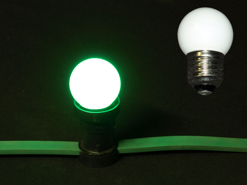 LED žárovka E27G40 zelená