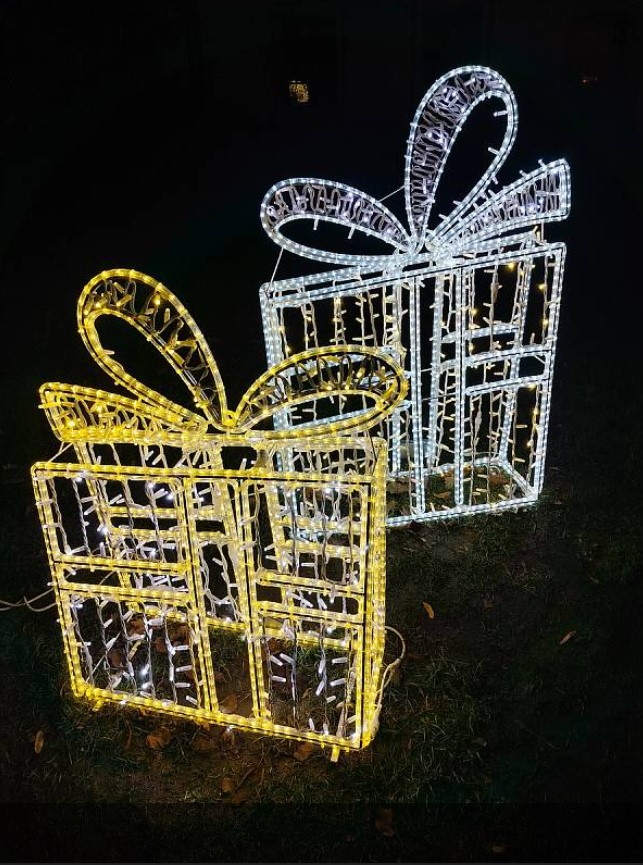 3D LED dárek střední - N20/21 - 24 V - 142 x 101 x 30 cm