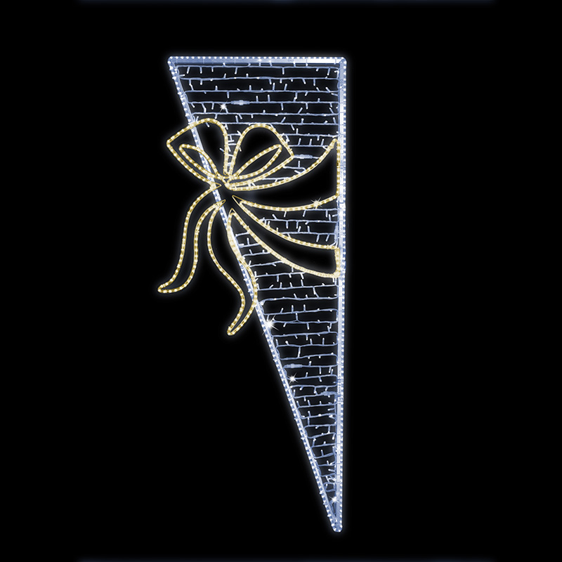 Dekor trojúhelník s mašlí velký LED 1291 - 246 x 95 cm