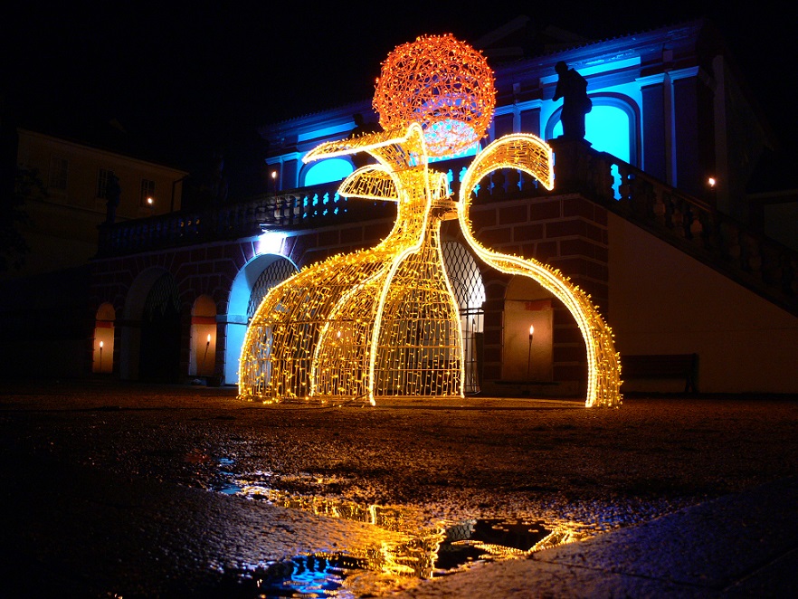 Světelný řetěz LED-PLR-240 žlutá/bk 24m, 240 LED